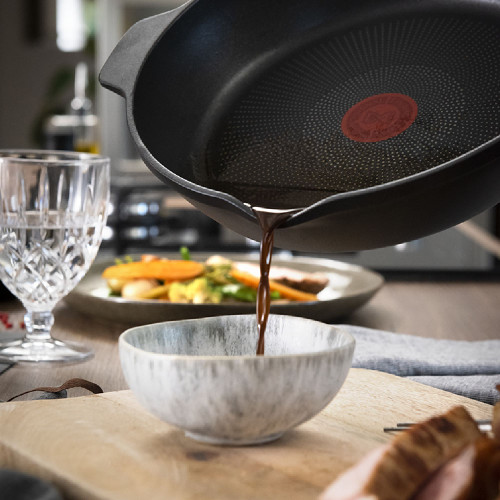 TEFAL ROBUSTO E24906 28EK Τηγάνια