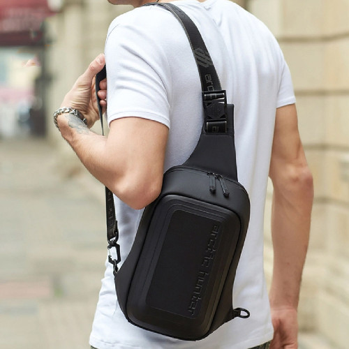 ARCTIC HUNTER XB-00126BK Τσάντα Crossbody Αδιάβροχη